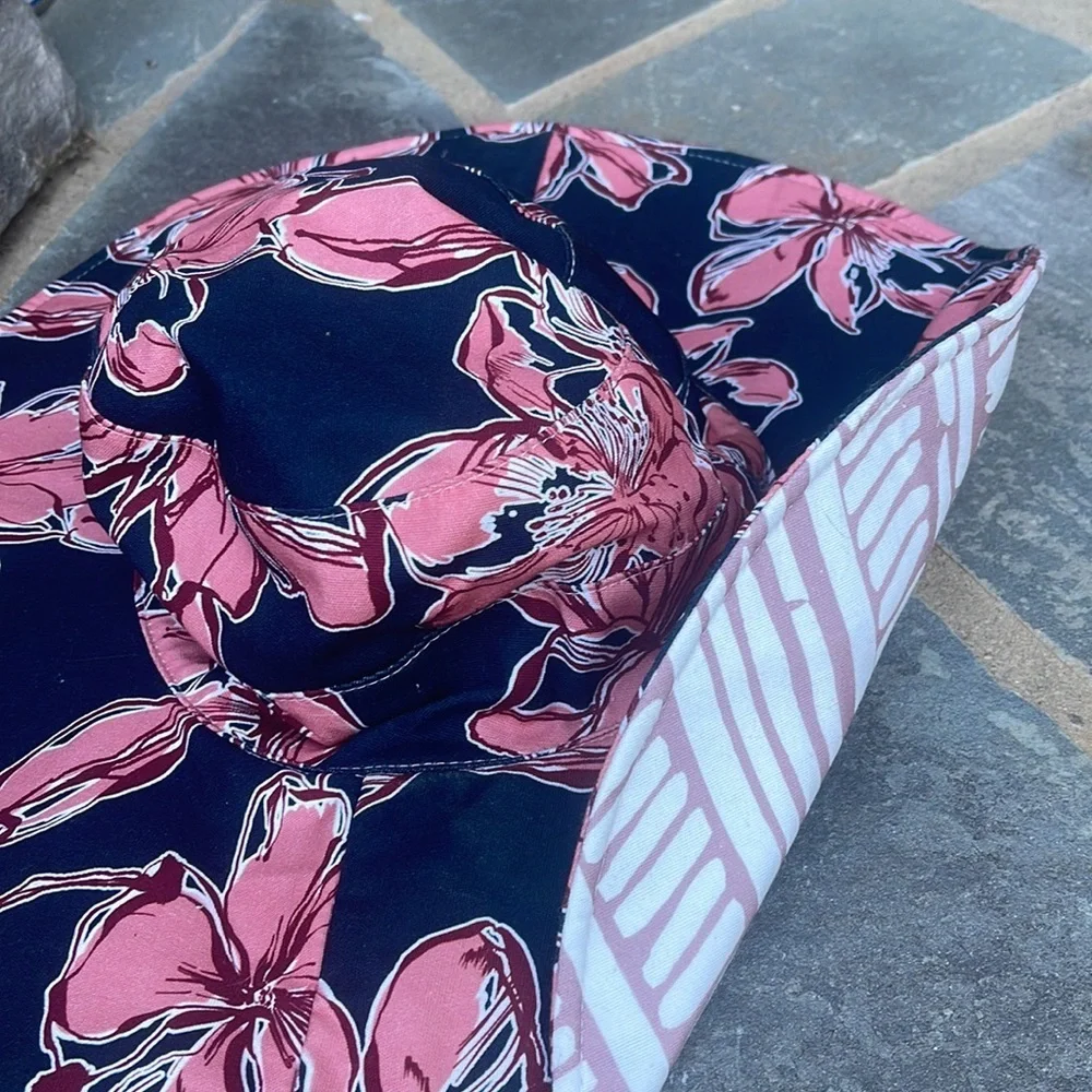 Anthropologie-Reversible Canvas Bucket Hat